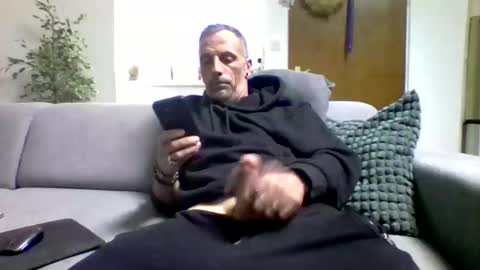 69num69 stream preview