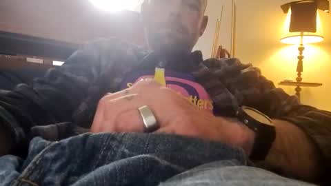 85dilligaf stream preview