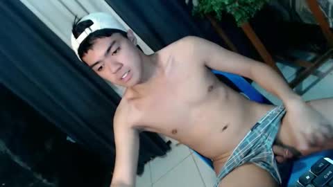 _cumwithrussel stream preview