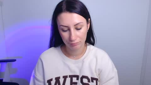 _emma_lay stream preview