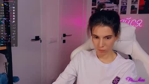 _ni_kiss stream preview