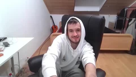 _v_l_a_d_ stream preview