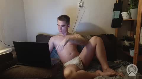 adony_ stream preview