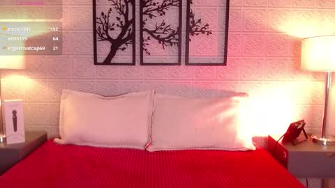 adri_velvet stream preview