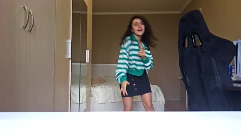 adrianasegrest stream preview