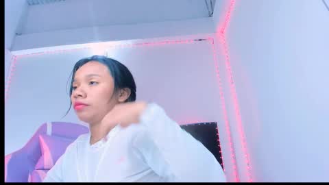 ainharaa_1 stream preview