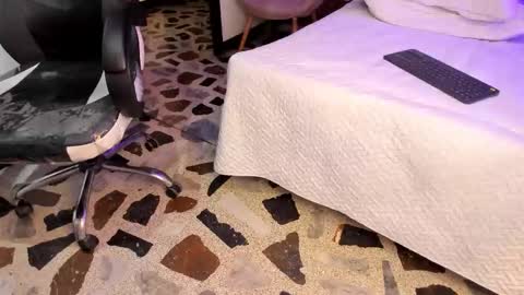 alanred_ live stream