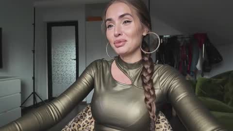 alecssalove stream preview