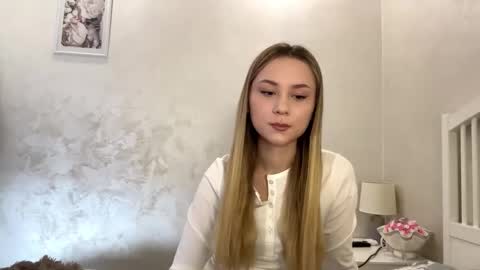 aleshiavavro stream preview