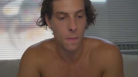 alex_islive stream preview