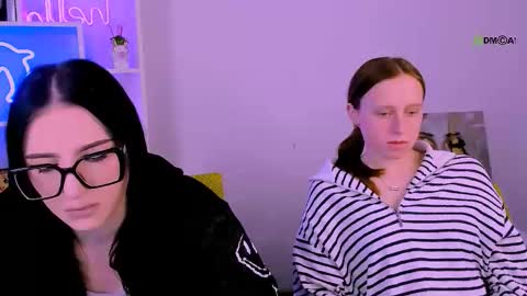 alice__blond stream preview