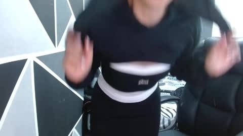 alondranicole stream preview