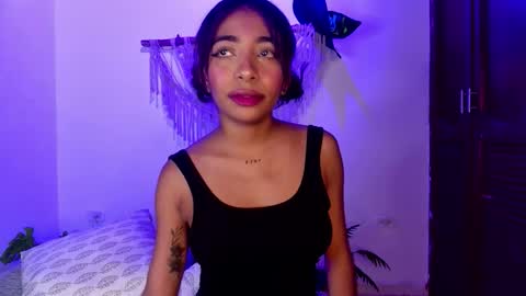 anais_tgn stream preview
