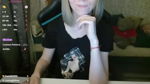 angelcute32 stream preview