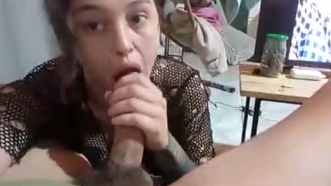 annieandnik stream preview