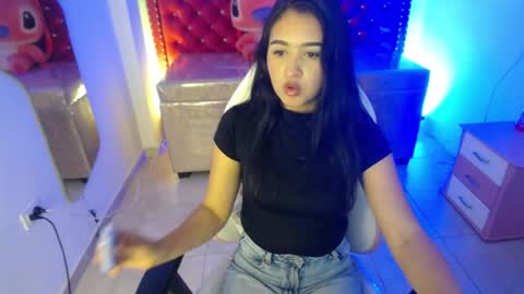 anniee_kors stream preview