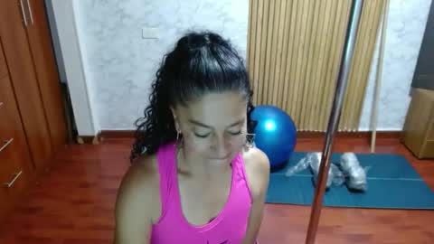 annita_muscle stream preview