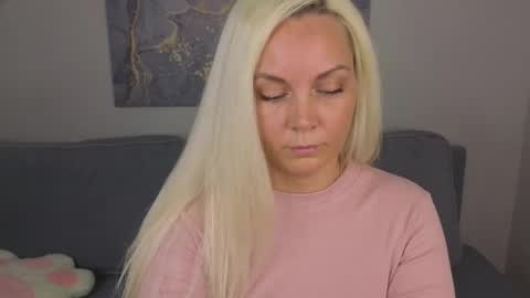 april_nelson stream preview