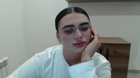 ari_cheerful stream preview