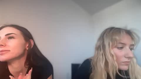 ariaellis2 live stream