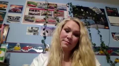 ash0ley stream preview