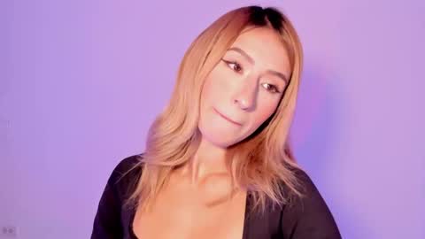 ashleyroys_111 stream preview