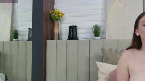 ashleyvance live stream