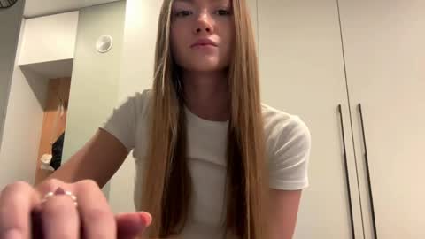 assuntachaples stream preview