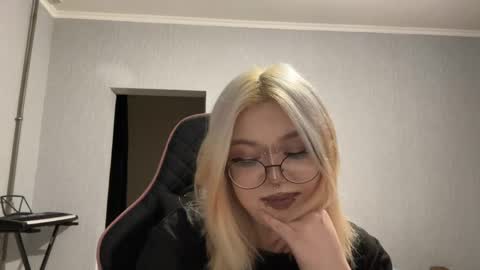 auravexx stream preview