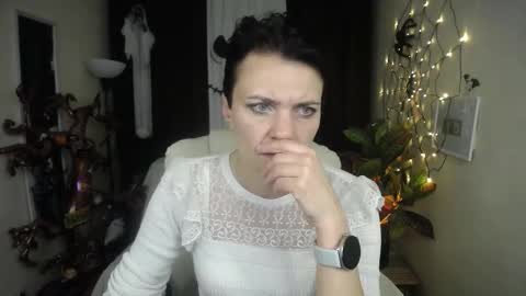 avasaturnian stream preview