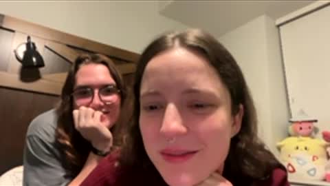 averyrealgirl live stream