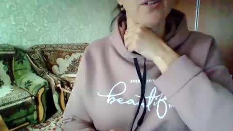 awesomeladyy stream preview