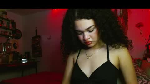 babybombom08 stream preview