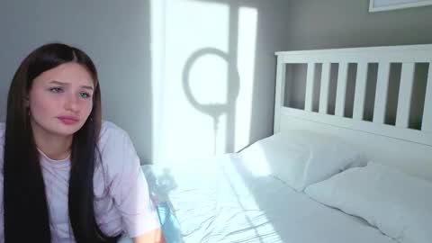 beauty_crown_baby stream preview