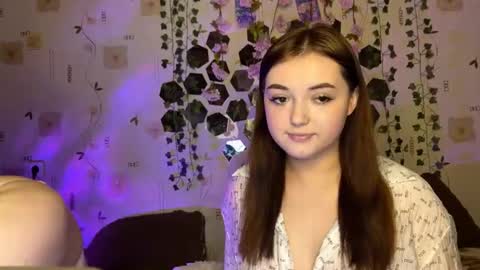 bella_and_alice stream preview