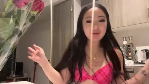 bellajuniormint stream preview