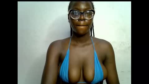 black_petitqueen12 stream preview