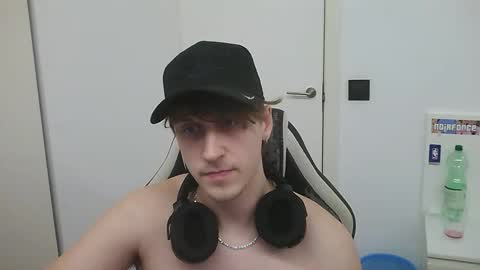 blondeharddick stream preview