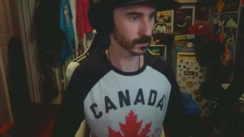 builtthispool stream preview
