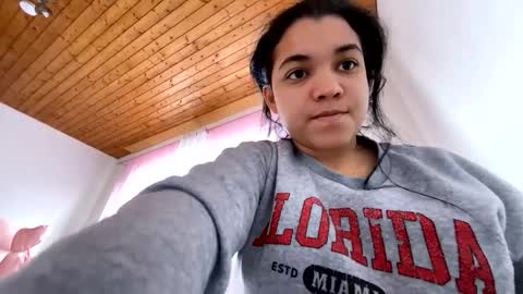 candycelin stream preview