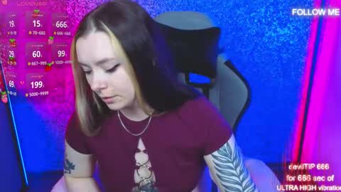 carolinareaperr stream preview