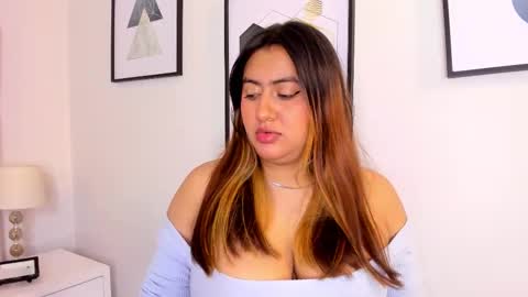 carolineejackson stream preview