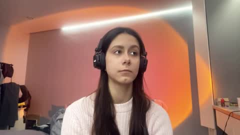 celinebinegar stream preview