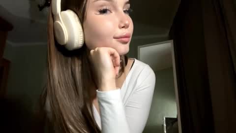 charityfinocchiaro stream preview