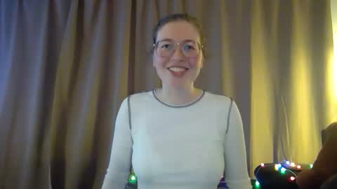 cheekynightowl live stream