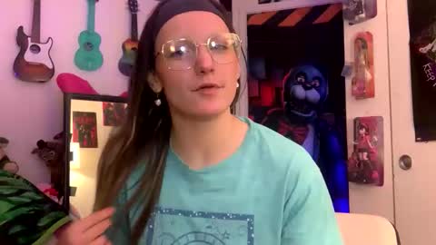 chippiesbedroom stream preview