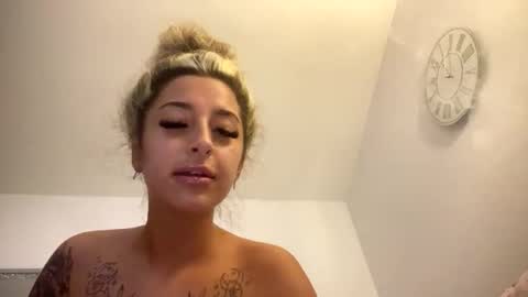 chlo2006 live stream