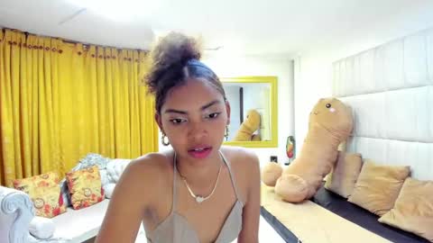 chloe_foster__ stream preview