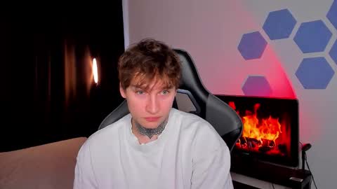 chris_tyson stream preview