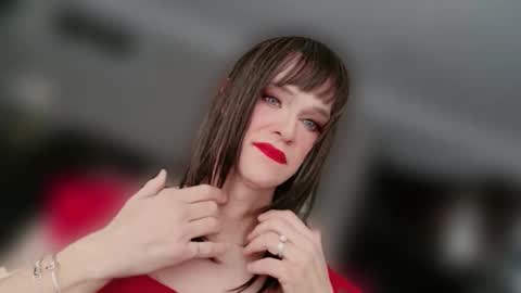 christinalee0213 stream preview